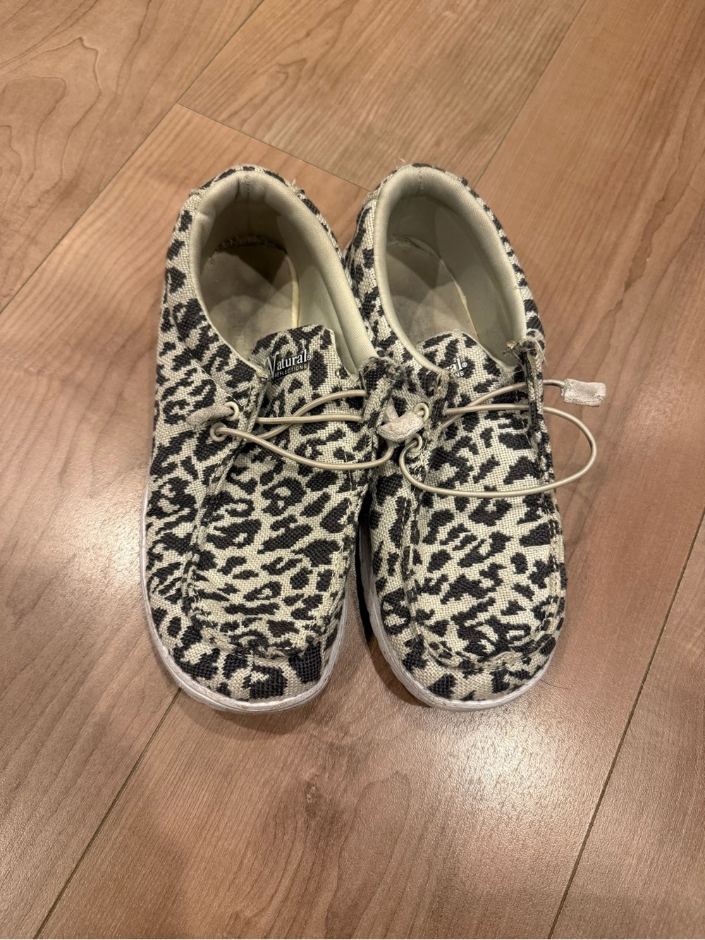 Womens Leopard Print Slip-On Sneakers - Black & White